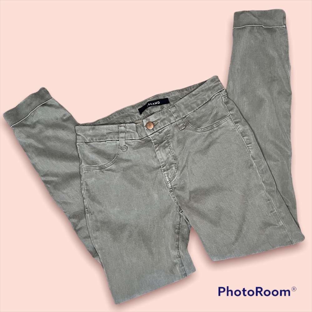 J BRAND midrise skinny pant